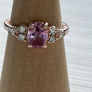 Pink crystal and rose gold color modern alloy ring
